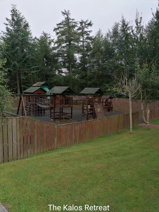 The Kalos Retreat - Hot Tub Lodge With Free 18 Hole Golf Course Swarland Eksteriør bilde